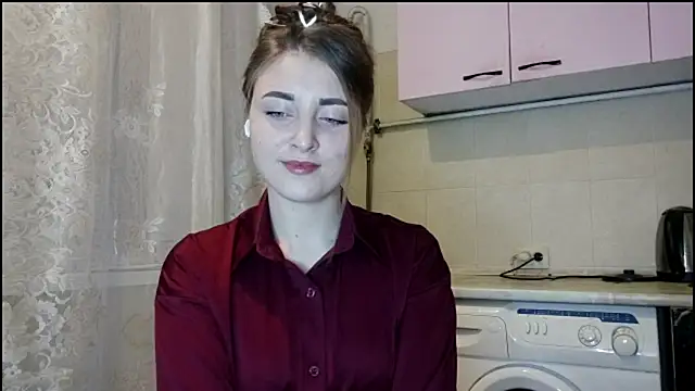 Snapshot of MaoBuyck chatting on 21, 12, 2025 MaoBuyck online show from 21, 12, 2025