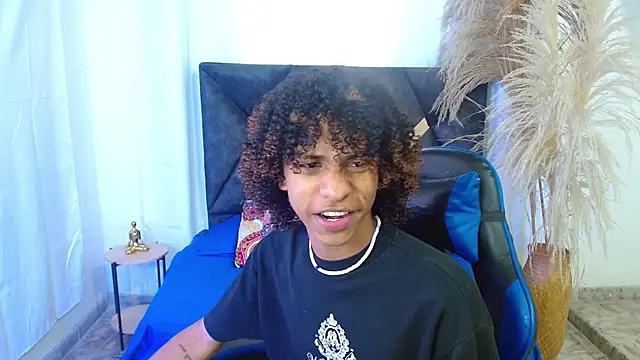 angelll18  online show from 27, 3, 2026