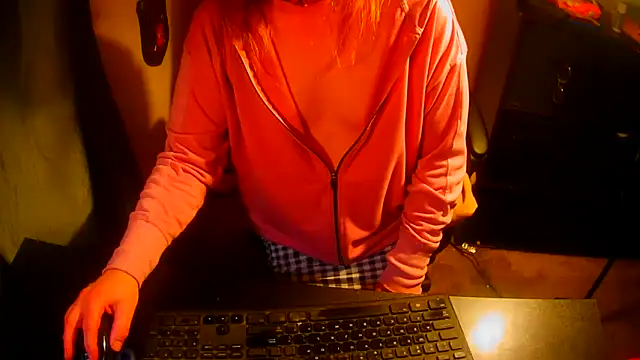 GoodGirlKelly online show from 27, 3, 2026