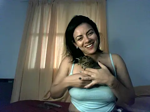 luluclark69 online show from 14, 4, 2026