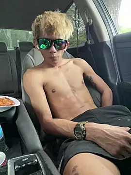 jhaycobXgarcia online show from 11, 3, 2026