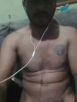 Snapshot of mavyz56 chatting on 6, 3, 2026 mavyz56 online show from 6, 3, 2026