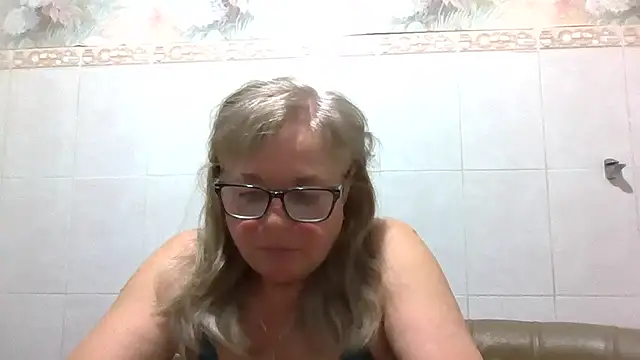 LinaLight88 online show from 15, 4, 2026