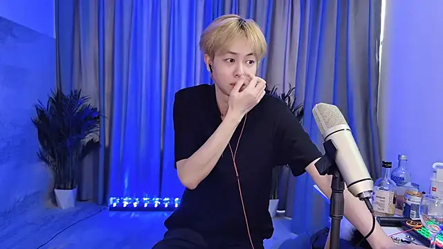 Snapshot of hafabva chatting on 25, 3, 2026 hafabva online show from 25, 3, 2026