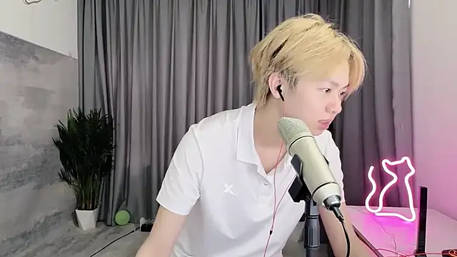 Snapshot of hafabva chatting on 11, 4, 2026 hafabva online show from 11, 4, 2026