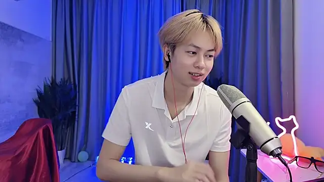 Snapshot of hafabva chatting on 12, 4, 2026 hafabva online show from 12, 4, 2026