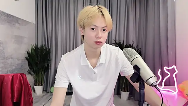 Snapshot of hafabva chatting on 13, 4, 2026 hafabva online show from 13, 4, 2026