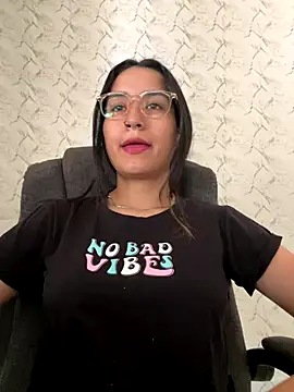 Val12777 online show from 17, 12, 2025