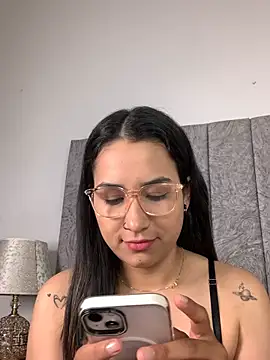 Val12777 online show from 9, 2, 2026