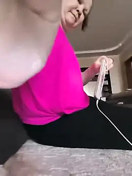 -Queen- online show from 12, 2, 2026