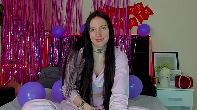 AdrianaCult online show from 20, 2, 2026