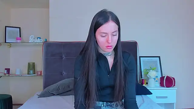 AdrianaCult online show from 27, 2, 2026