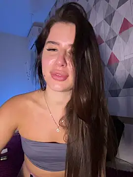Lira Fayeee online show from 6, 7, 2026