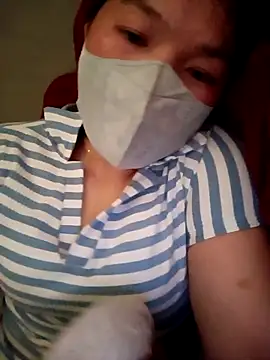 Snapshot of May-Ne chatting on 16, 2, 2026 May-Ne online show from 16, 2, 2026