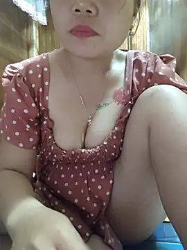Miu sexyy98 online show from 22, 4, 2026