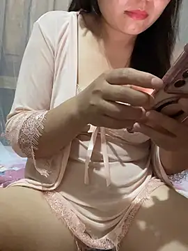 Miu sexyy98 online show from 9, 5, 2026