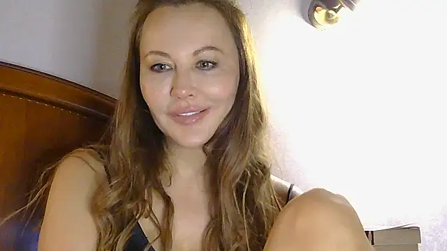 NessaMuti online show from 22, 12, 2025