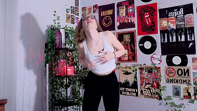 Snapshot of JeaneneWoltz chatting on 15, 1, 2026 JeaneneWoltz online show from 15, 1, 2026