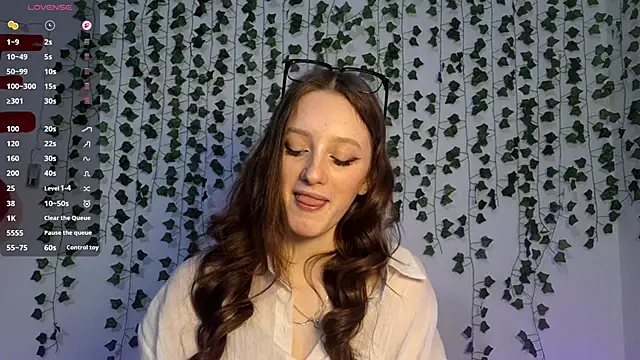 LisaBoddy online show from 15, 2, 2026