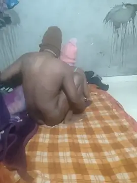 desiupcouple online show from 6, 1, 2026