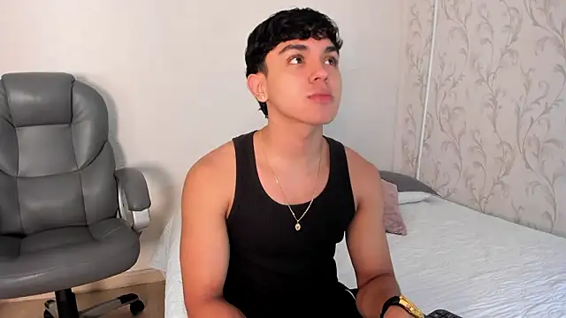 Snapshot of _TaylorBlack chatting on 24, 2, 2026 TaylorBlack online show from 24, 2, 2026