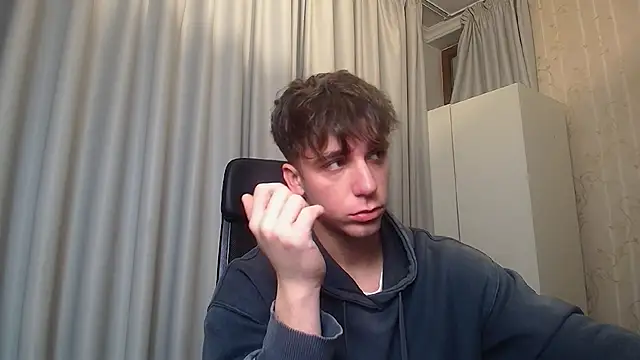 Snapshot of KellenWest chatting on 1, 2, 2026 KellenWest online show from 1, 2, 2026