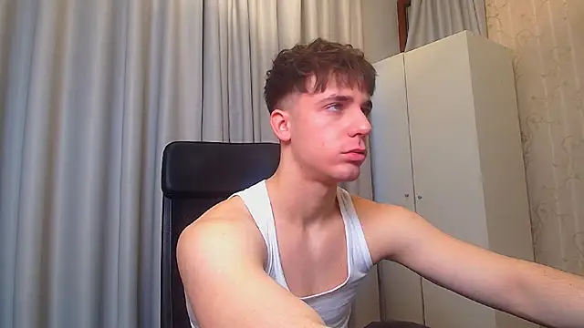 Snapshot of KellenWest chatting on 18, 2, 2026 KellenWest online show from 18, 2, 2026