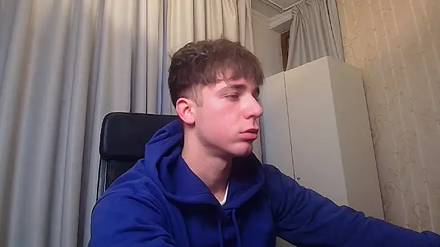 Snapshot of KellenWest chatting on 1, 3, 2026 KellenWest online show from 1, 3, 2026