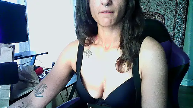 GoddessVikkii online show from 24, 2, 2026