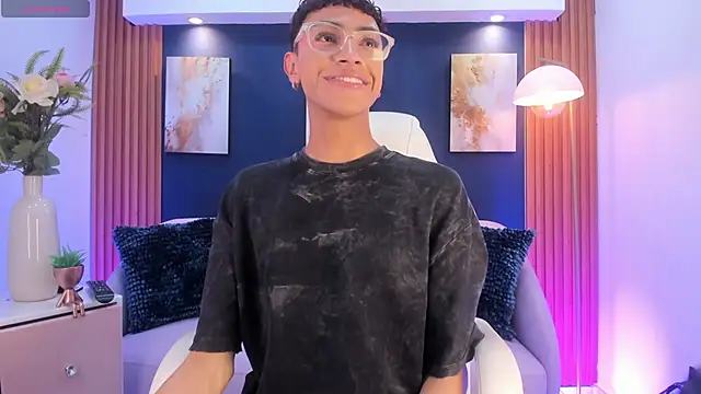 Snapshot of Owen_JP chatting on 13, 3, 2026 Owen JP online show from 13, 3, 2026