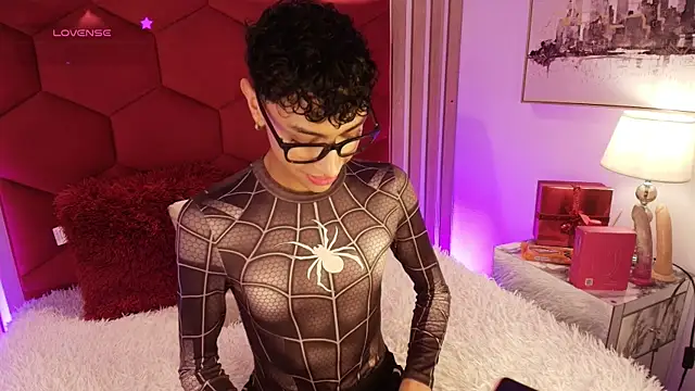 Snapshot of Owen_JP chatting on 9, 4, 2026 Owen JP online show from 9, 4, 2026