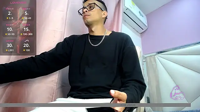 Snapshot of Ares_funn chatting on 8, 2, 2026 Ares funn online show from 8, 2, 2026