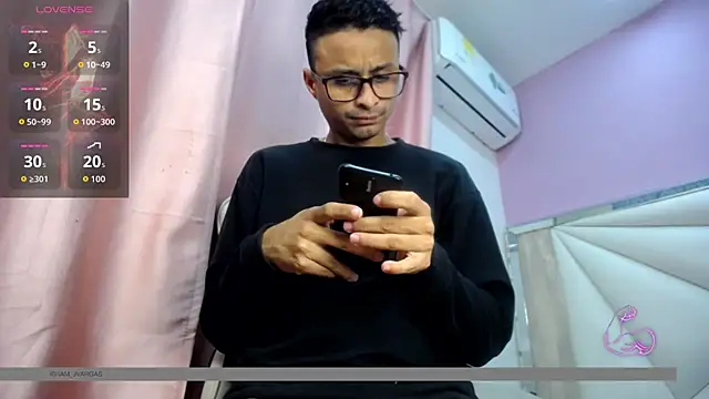 Snapshot of Ares_funn chatting on 9, 2, 2026 Ares funn online show from 9, 2, 2026