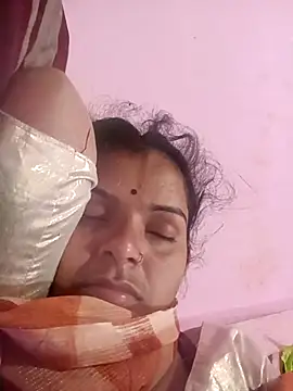 Snapshot of Uma_pande chatting on 4, 2, 2026 Uma pande online show from 4, 2, 2026