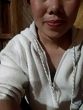 Chloe-ee online show from 28, 2, 2026