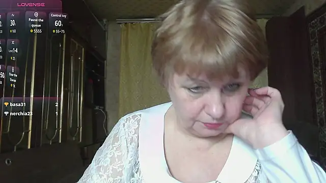 Casey peach online show from 4, 3, 2026