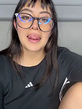 justmariee online show from 7, 4, 2026