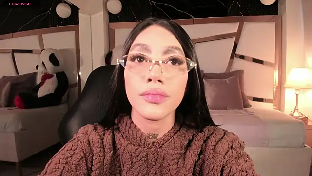 sussie thompsom online show from 7, 8, 2026