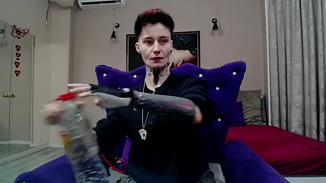 Snapshot of KennyXSX chatting on 23, 4, 2026 KennyXSX online show from 23, 4, 2026