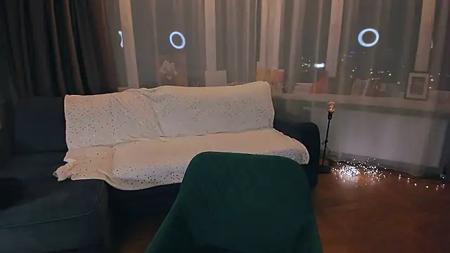 Ariadna Shy online show from 2, 3, 2026