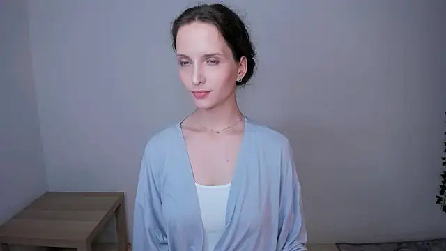 Ariadna Shy online show from 13, 6, 2026