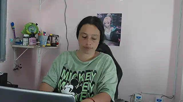 Snapshot of sexy_abby01 chatting on 6, 1, 2026 sexy abby01 online show from 6, 1, 2026