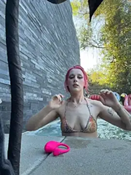 Snapshot of itscleomoon chatting on 1, 3, 2026 itscleomoon online show from 1, 3, 2026