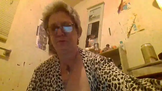 becky1111 online show from 10, 4, 2026