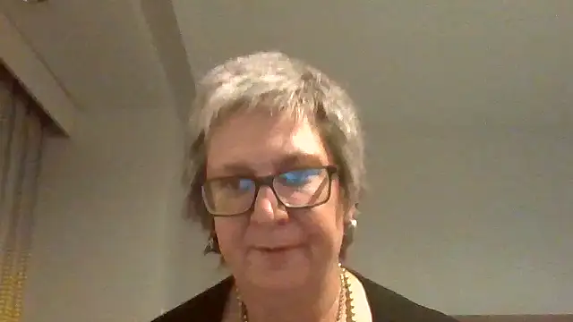 becky1111 online show from 17, 4, 2026