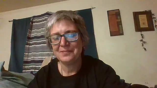 becky1111 online show from 21, 4, 2026