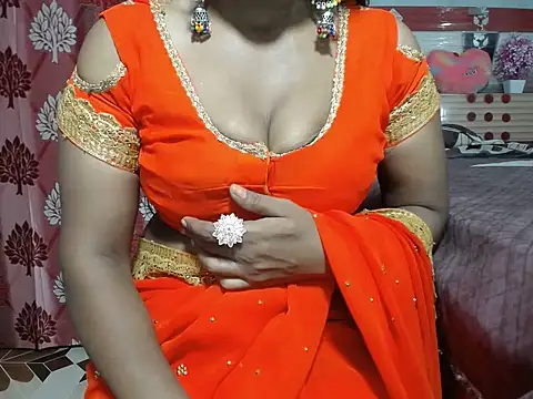 surbhi01 online show from 13, 6, 2026