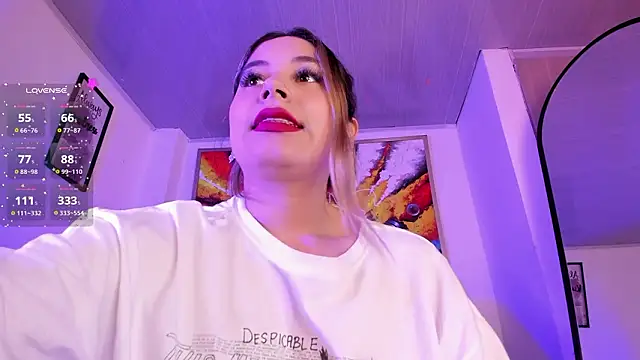 Violet Blazee online show from 17, 2, 2026