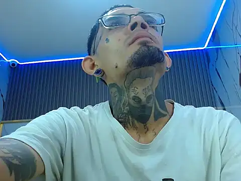 Boy tatto77 online show from 14, 5, 2026