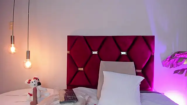 GahiaBelucci online show from 5, 1, 2026